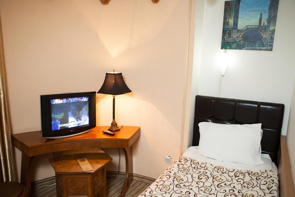 Hotel Vrbak Novi Pazar Zimmer foto