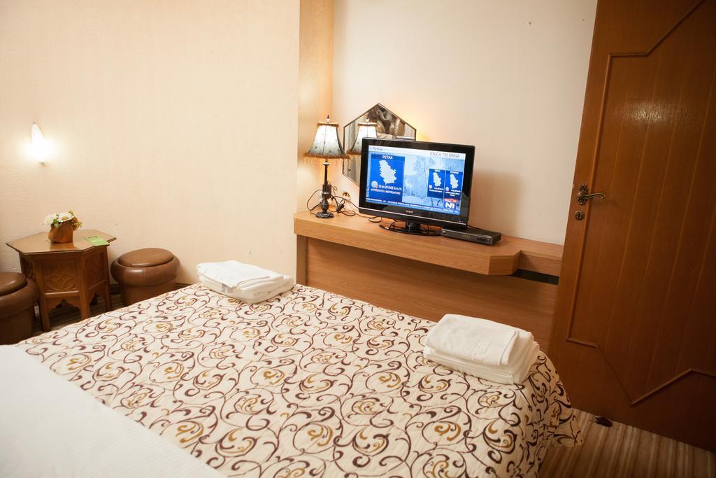 Hotel Vrbak Novi Pazar Zimmer foto